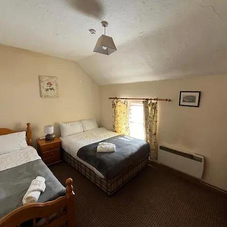 Town House With Patio Nyaraló Sligo