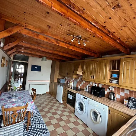 Town House With Patio Sligo