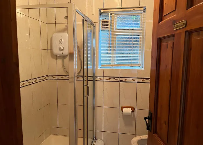 Town House With Patio 펜션 슬라이고