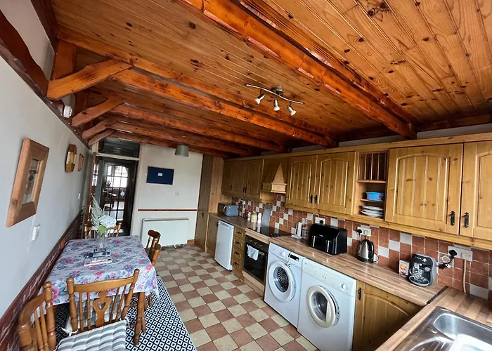 Town House With Patio Слайго